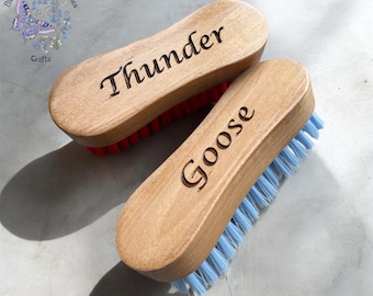 Personalised Horse Face Brush: Equestrian Gift, Custom Engraved