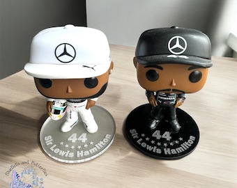 F1 Funko Pop Stand Personalised, Custom Formula 1 Driver Funko Pop Stand, Lewis Hamilton, Max Verstappen, Lando Norris, George Russell