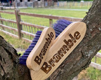 Personalised Horse Brush Set, Flick & Face Brushes, Personalised Horse, Equestrian Gift, Horse Gift, Horse Gift Box, Horse Riding, Pony Gift