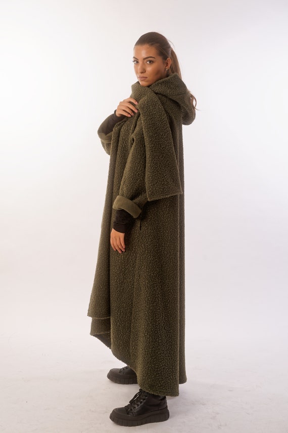 Oversized long coat with asymmetric length, hooded coat, shawl front pockets and zip fastening,A-line, handmade from wool bouclé,Winter Coat