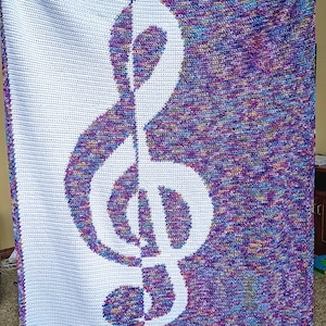 Two-Tone Treble Clef Graphghan Crochet PATTERN ONLY