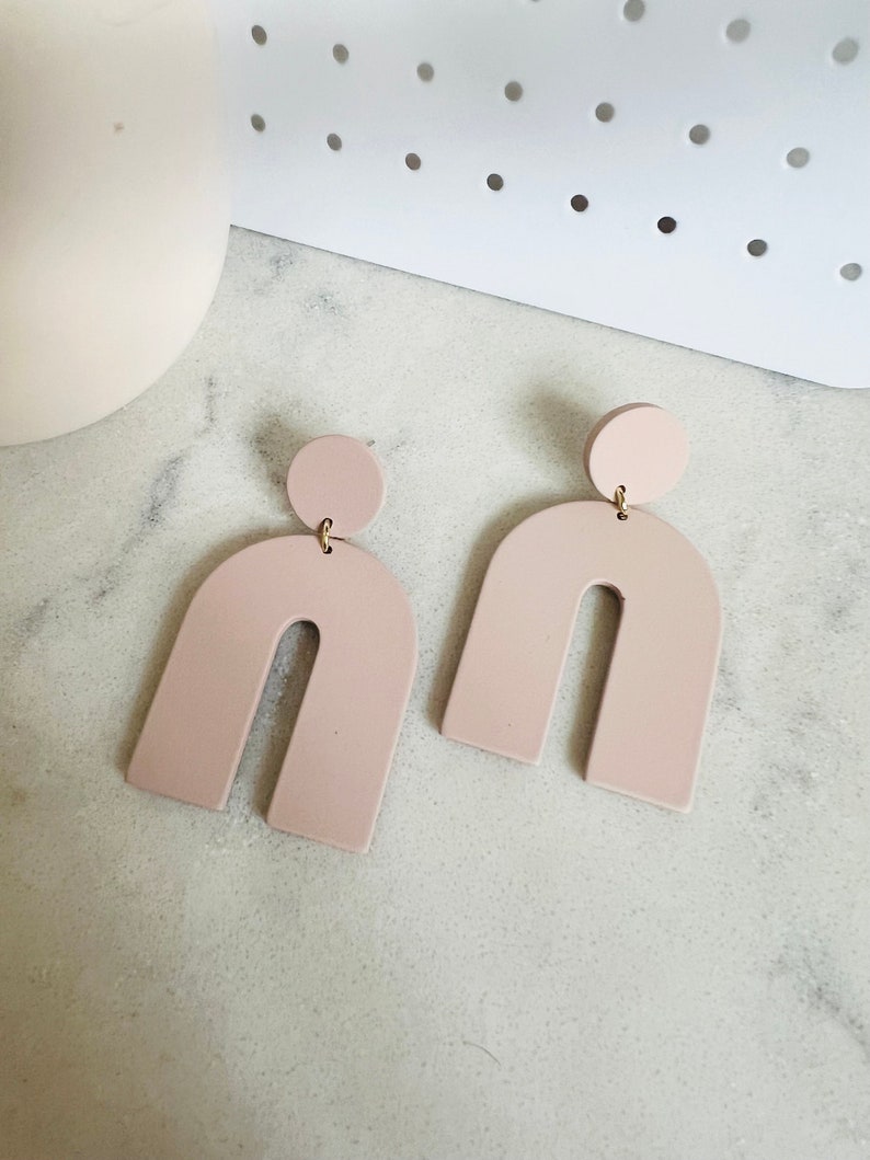 Minimalist arch earrings Modern Earrings Aesthetic earrings Beige Arch earrings Bridal gift Minimalist Jewelry Gift for her image 6