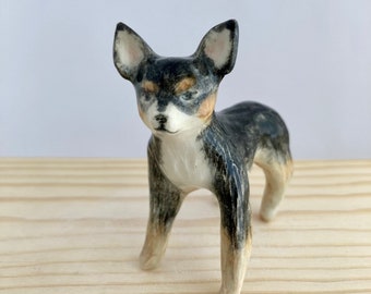 ミニチュア 陶器 犬 チワワ 赤ちゃん ペット 動物 小さな白い置物