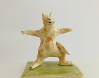 Personalized Cat Ring Holder in Yoga Pose: Whimsical Handmade Ceramic Jewelry Display