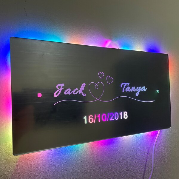 Nom personnalisé avec télécommande, miroir lumineux multicolore, décoration murale, décoration murale, oeuvre d'art pour un anniversaire, un cadeau de mariage