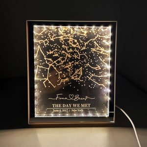 Carte des étoiles personnalisée par date, lampe miroir, carte de la constellation personnalisée, ciel nocturne par date, lampe avec diagramme de la constellation, cadeau de fiançailles/d'anniversaire