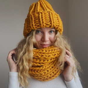 Oversize knit scarf hat set, infinity chunky mustard scarf, giant scarf, handknit women beanie scarf snood set, wool beanie, bulky hat image 3