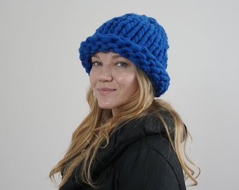 Women's wool hand knit beanie, helsinki style, chunky hat, super bulky hat, large hat beanie, big head, light pink electric blue black hat