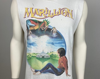 春のコレクション Sleeveless 1986 MARILLION T-shirt the to Welcome / Vintage ミュージシャン