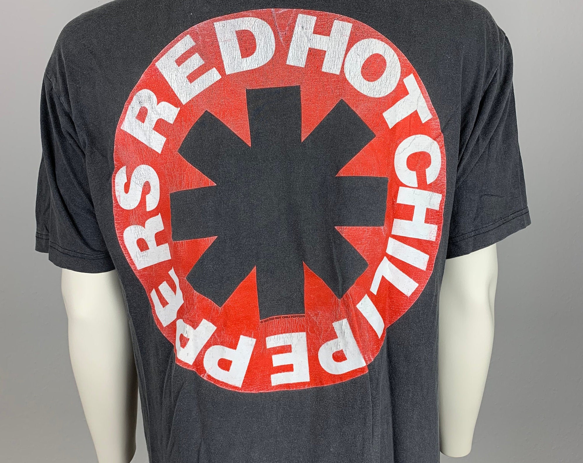Red Hot Chili Peppers 1991 T-Shirt Vintage / Giant