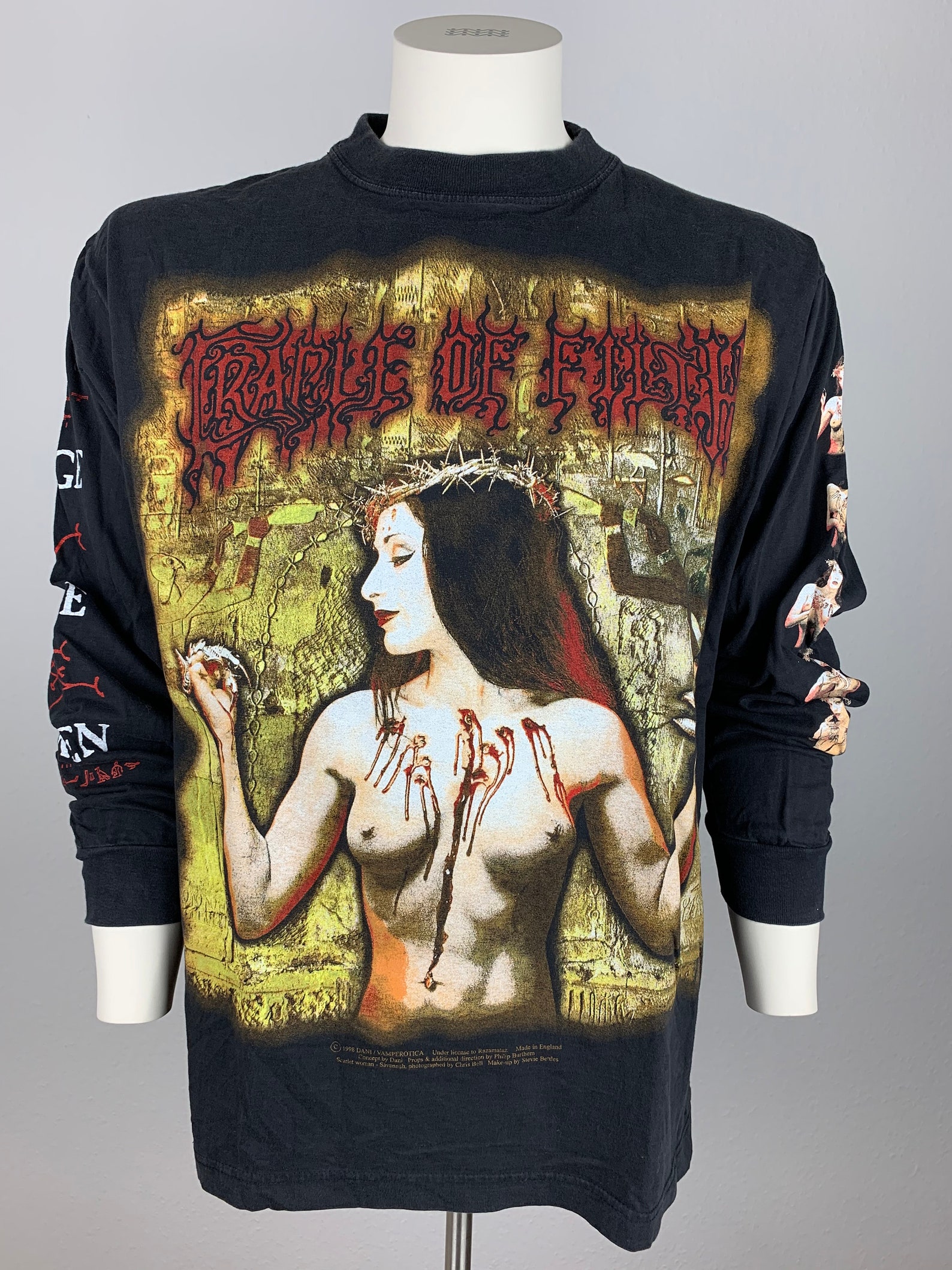 CRADLE OF FILTH 1998 Tshirt Vintage / Praise the Whore / Etsy New Zealand CRADLE OF FILTH 1998 Tshirt Vintage / Praise the Whore / Etsy New Zealand