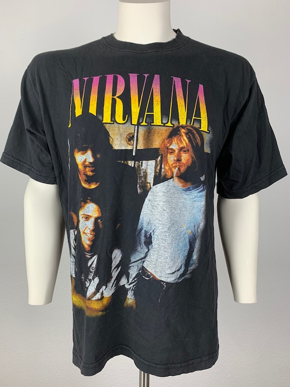 ミュージシャン Nirvana  Cobain vintage T-shirts NIRVANA 90's T-shirt Vintage / Kurt Cobain / Rock Band - Etsy