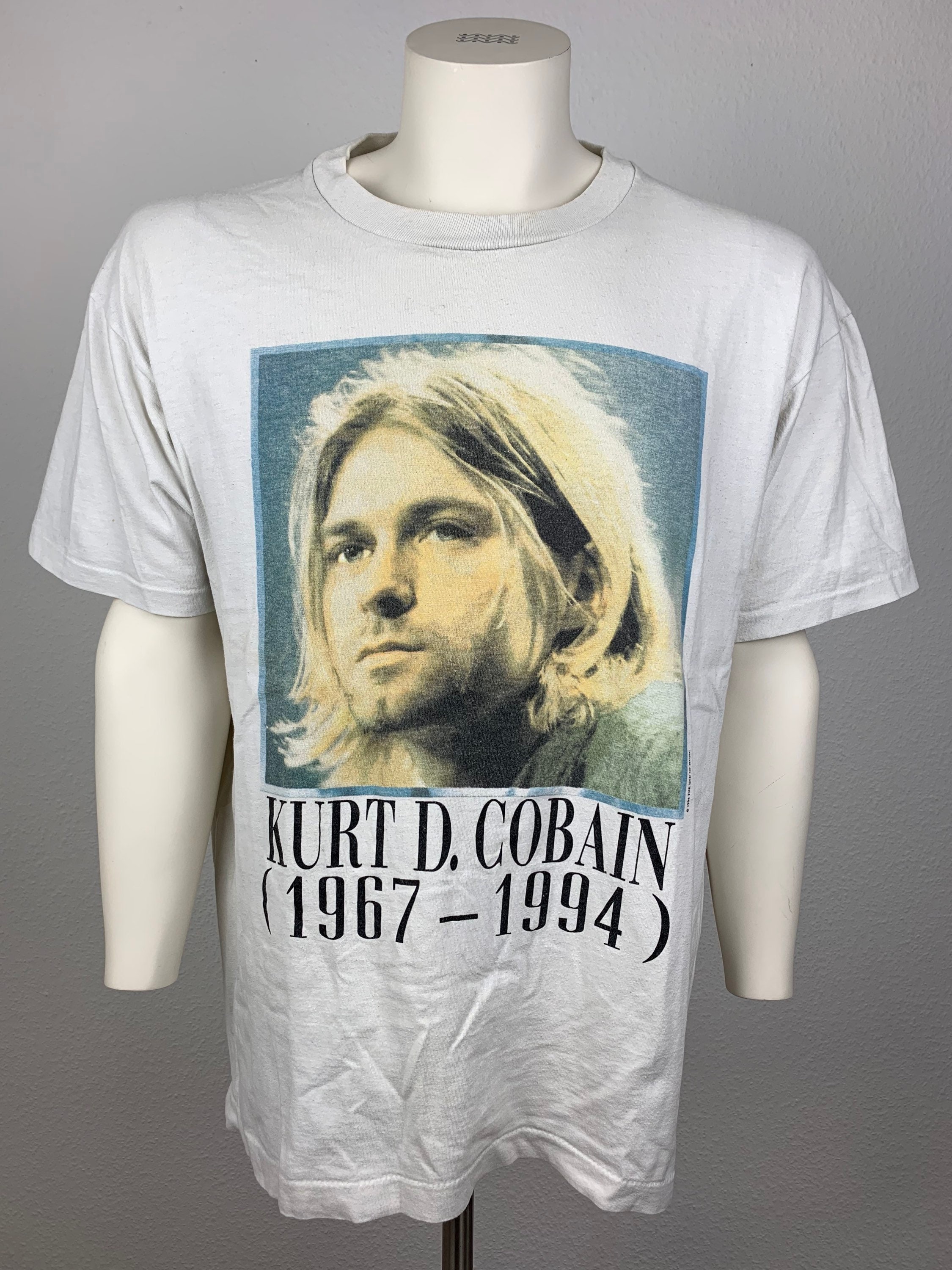  Cobain Tシャツ 　nirvāṇa 90s VINTAGE KURT COBAIN ( NIRVANA ) T-SHIRT 90' Tag: Oneita Size