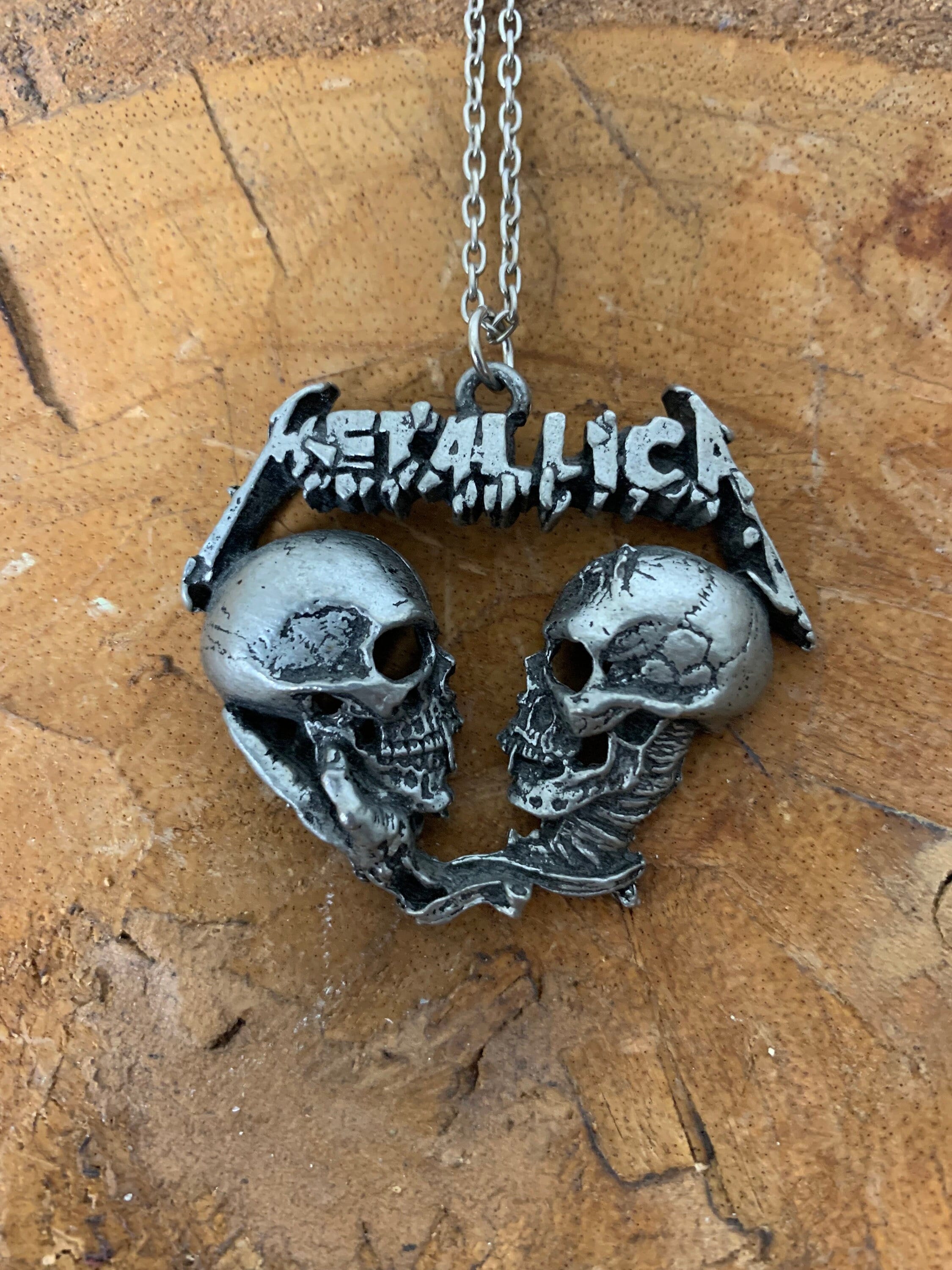 NEEDk IMECA カウメタルラグマット METALLICA 1993 Pendant Vintage / Necklace / Rare - Etsy