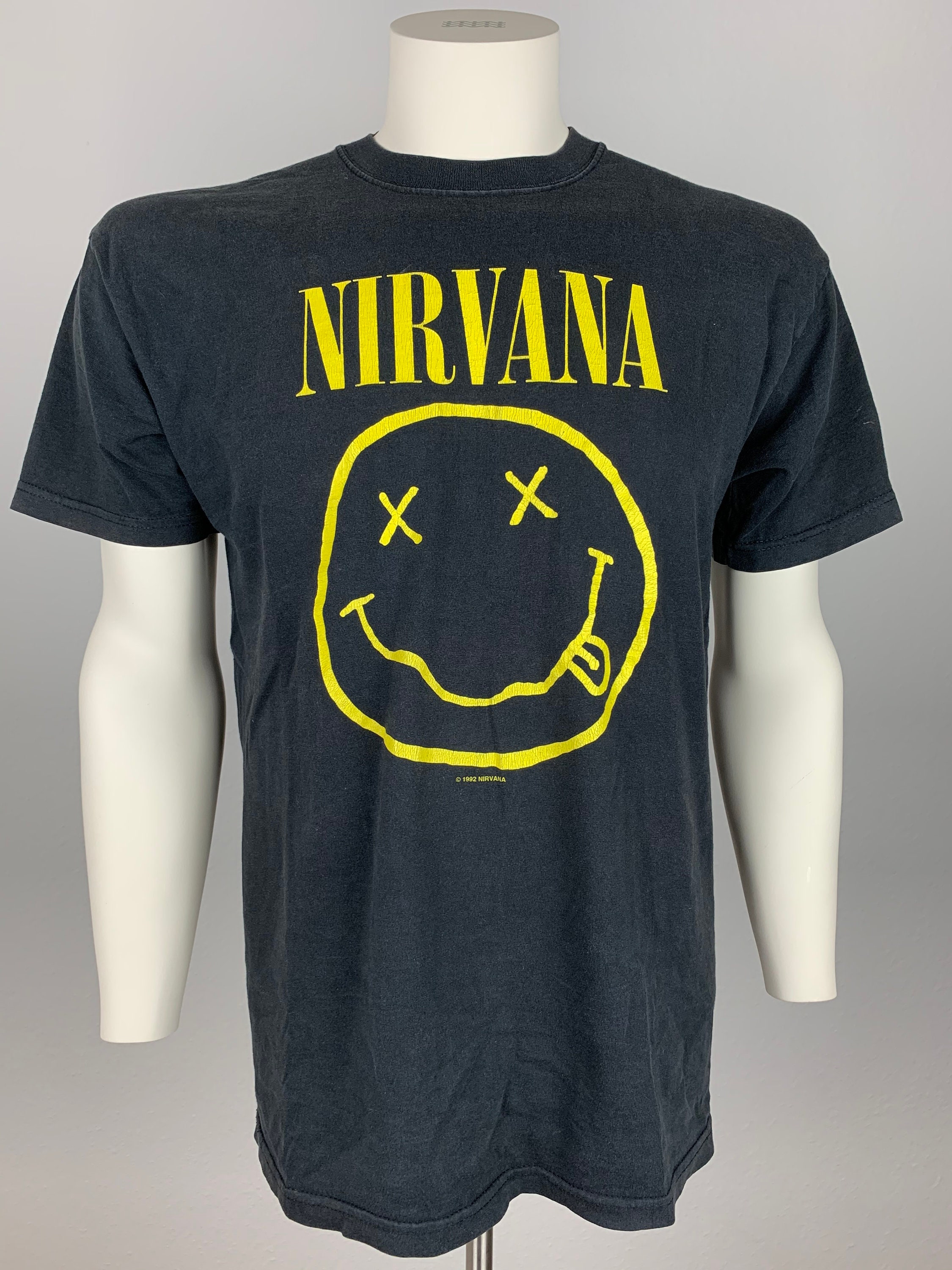 NIRVANA 1992 T-shirt Vintage / Smiley Face / Flower Sniffin / Kitty ...