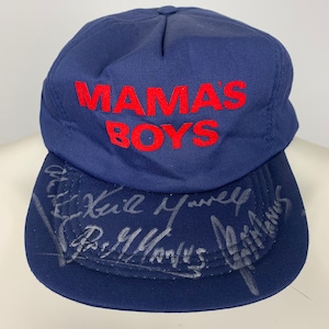 MAMA’S BOYS 1988 Cap Vintage / Band Autographe