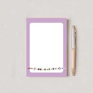 Niestandardowe bransoletki przyjaźni Notatniki Post-it® | Notatnik Swift Eras Tour 4"x6" lub 3"x"3 | Prezent dla nauczyciela | Niestandardowy notatnik