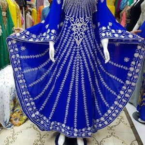 Royal Dubai marroquí Kaftan Abaya Jalabiya Maxi bordado a mano con cuentas  Farasha árabe islámico elegante vestido de novia vestido de novia vestido  de fiesta -  España
