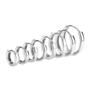 Zierliche eckige Creolen Gold • Ohrringe Gold • Creolen Ohrringe 925 Sterling Silber • Minimalistische Ohrringe • Kleine Reifen Ohrringe