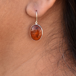 Hermosos pendientes de ámbar de piedra, pendientes colgantes de ámbar, pendientes de ámbar de forma ovalada de plata, joyas de ámbar, pendientes de gancho de ámbar, regalo para ella