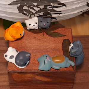 Mini kattenfiguren - Kawaii katten voor op het dashboard van uw auto, bloempotten, schermranden of bureaudecoratie