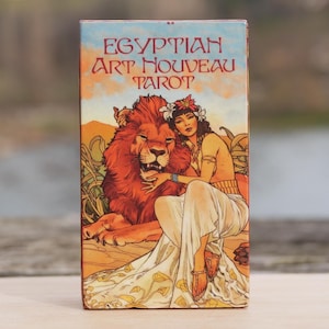 Baraja de Tarot Egipcia Art Nouveau de Giulia F. Massaglia – Juego de 78 cartas para lecturas místicas e inspiración artística