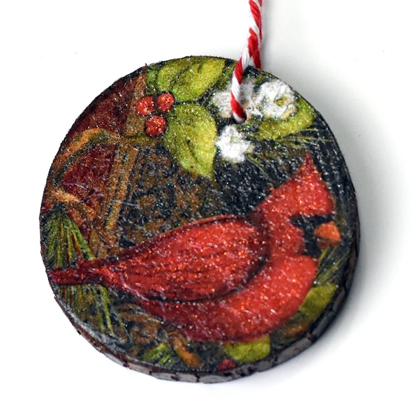 Decorative hanging wood slice ornament, decoupaged wood slice, Christmas ornament, rustic tree ornament, animal ornament, Red bird