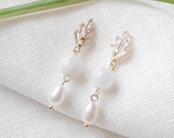 Moonstone pearl earrings | Art Deco jewelry | White stone freshwater pearl drop earrings | Elegant vintage 1920s style handmade gift for her