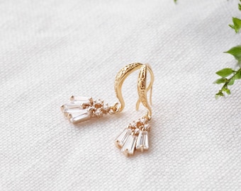 Gold drop earrings - bridal art deco jewelry, dainty small fan charm for the wedding, vintage style, gift for her
