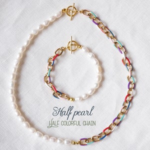 Half pearl half colorful chain bracelet Real pearls bracelet with chunky chain Half pearls bracelet Cute luxurious bracelet for her image 3