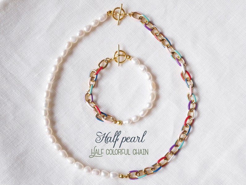 Half pearl half colorful chain bracelet Real pearls bracelet with chunky chain Half pearls bracelet Cute luxurious bracelet for her image 3