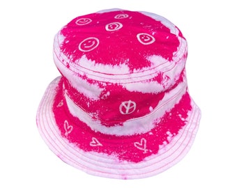 Hot Pink PEACE LOVE HAPPY Face Tie Dye Acid Wash Bucket Hat