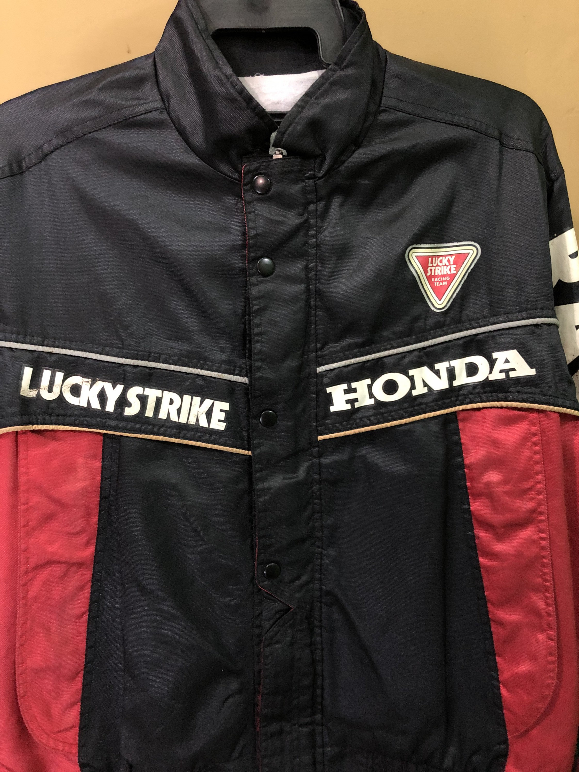 ヴィンテージ ホンダ X ラッキーストライク レーシング