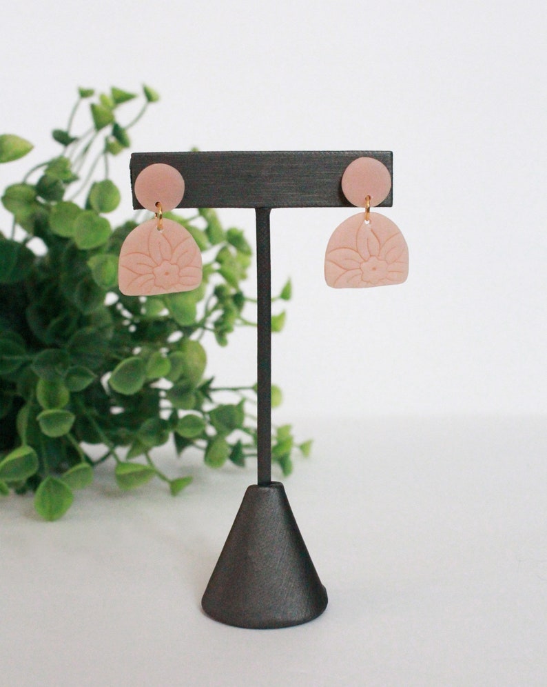 Blush Floral Imprint