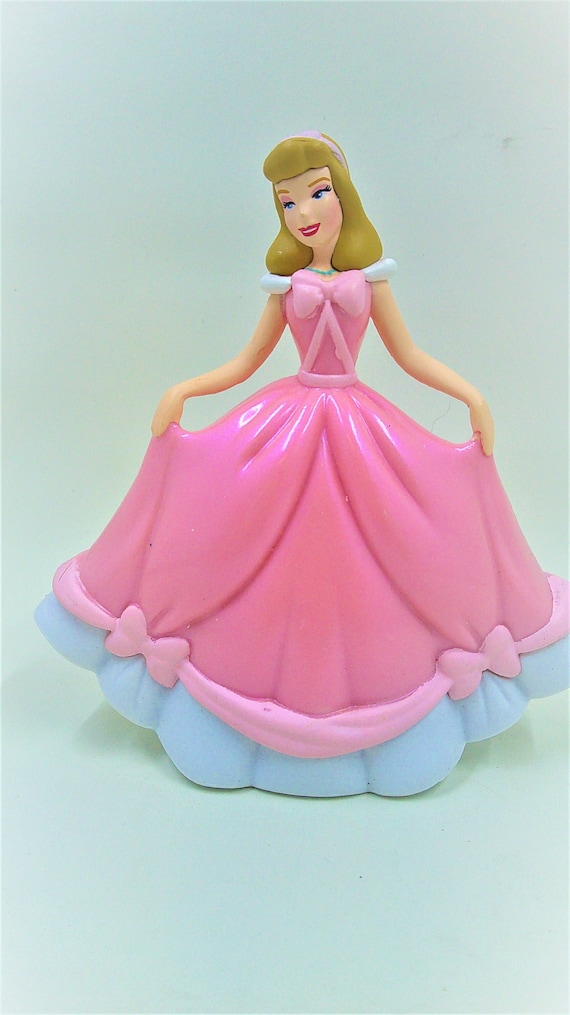 open lace back dress Cinderella Light Pink Dress Cake  Bento Cakes Noida
