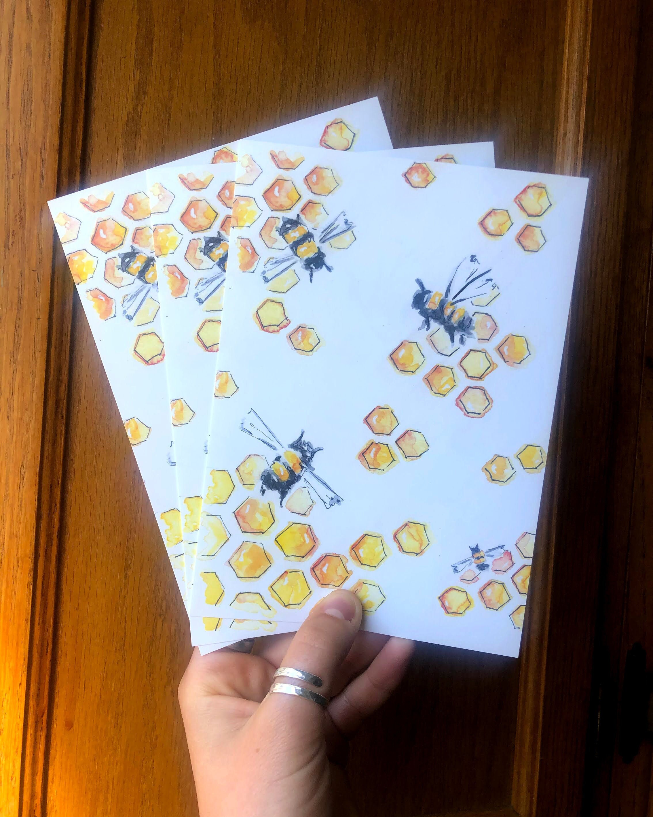 Honeycomb Bee Painting - Watercolor Bee Art Prints - Etsy