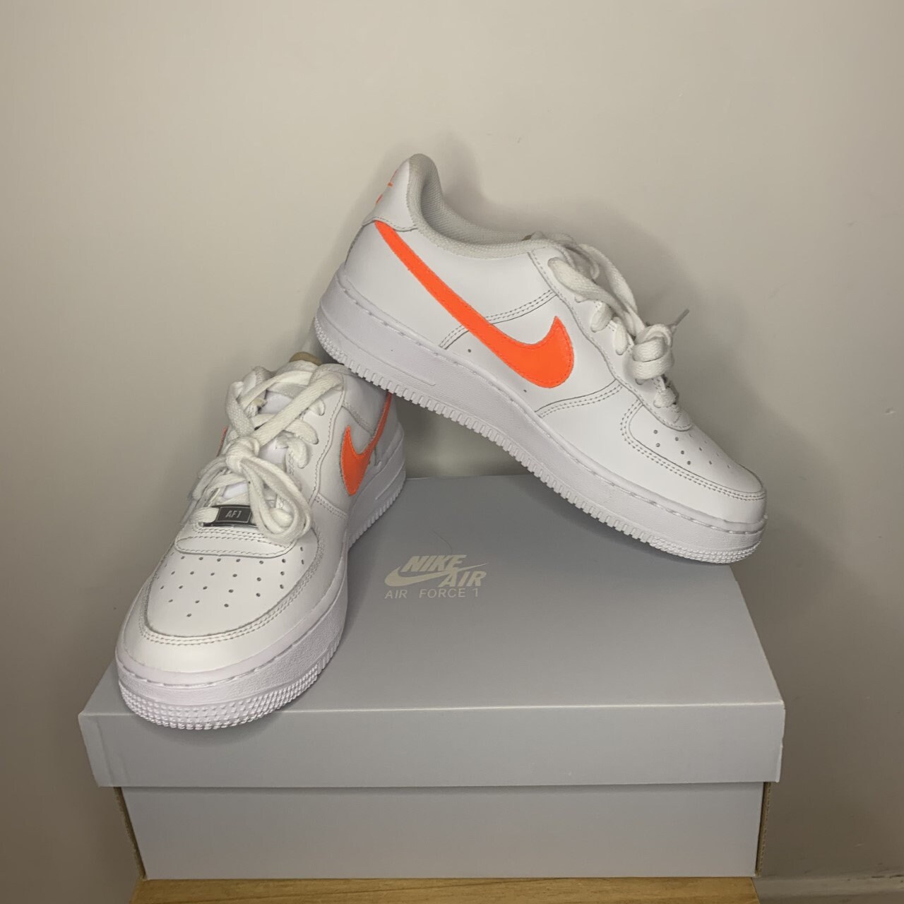 coloured tick air force 1