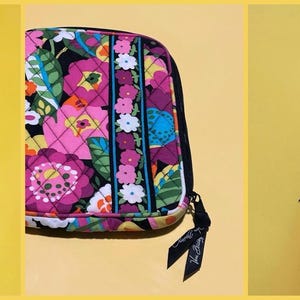 値下げ‼︎ ベラブラッドリー iPad&タブレットケース Vera Bradley iPad Case - Etsy