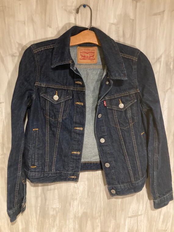 Dark Blue Levis Jean Jacket Size Small 