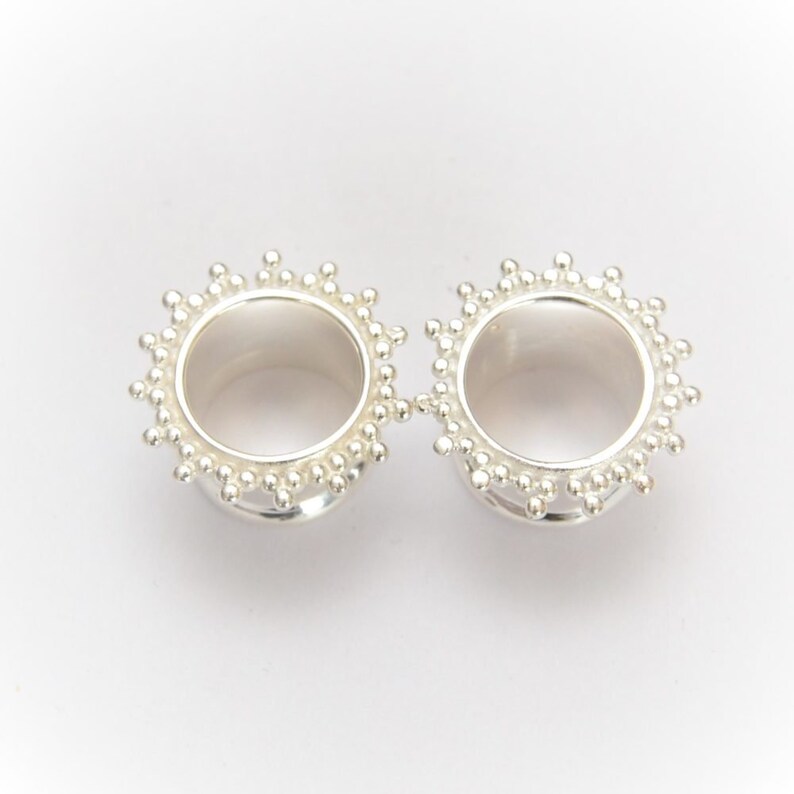 RANI SILVER HOLLOW bild 1