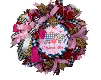 Valentine Wreath, Valentine's Day Wreath, Pink Wreath, Happy Valentine's Day Decor, Leopard Print Door Wreath, Farmhouse Valentine Wreath