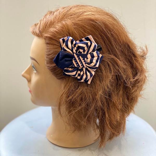 Barrette à cheveux en wax