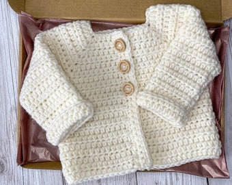 Unisex Crochet Baby Cardigan, White Newborn Baby Cardigan, Knitted Cardigan for baby, Handmade Crochet Sweater, Going home outfit, Baby Gift
