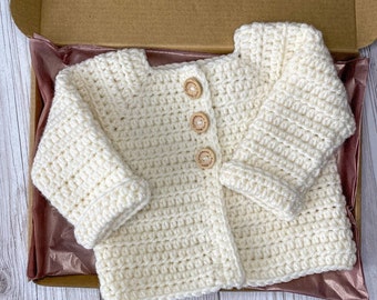 Unisex Crochet Baby Cardigan with wooden buttons, White Knitted Cardigan for Newborn, Baby's first Cardigan, Neutral Handmade new baby gift