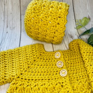 Handmade Crochet Baby Cardigan and Hat set, Baby's first Hat and Cardigan, New born Baby Gift Set, Baby coming Home from hospital Outfit image 6