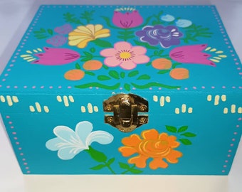 Wood box,Folk Art,folklore, jewellery box, acrylic painting, flowers, art, painting, home decoration, colorful,wood art,botanical art, box