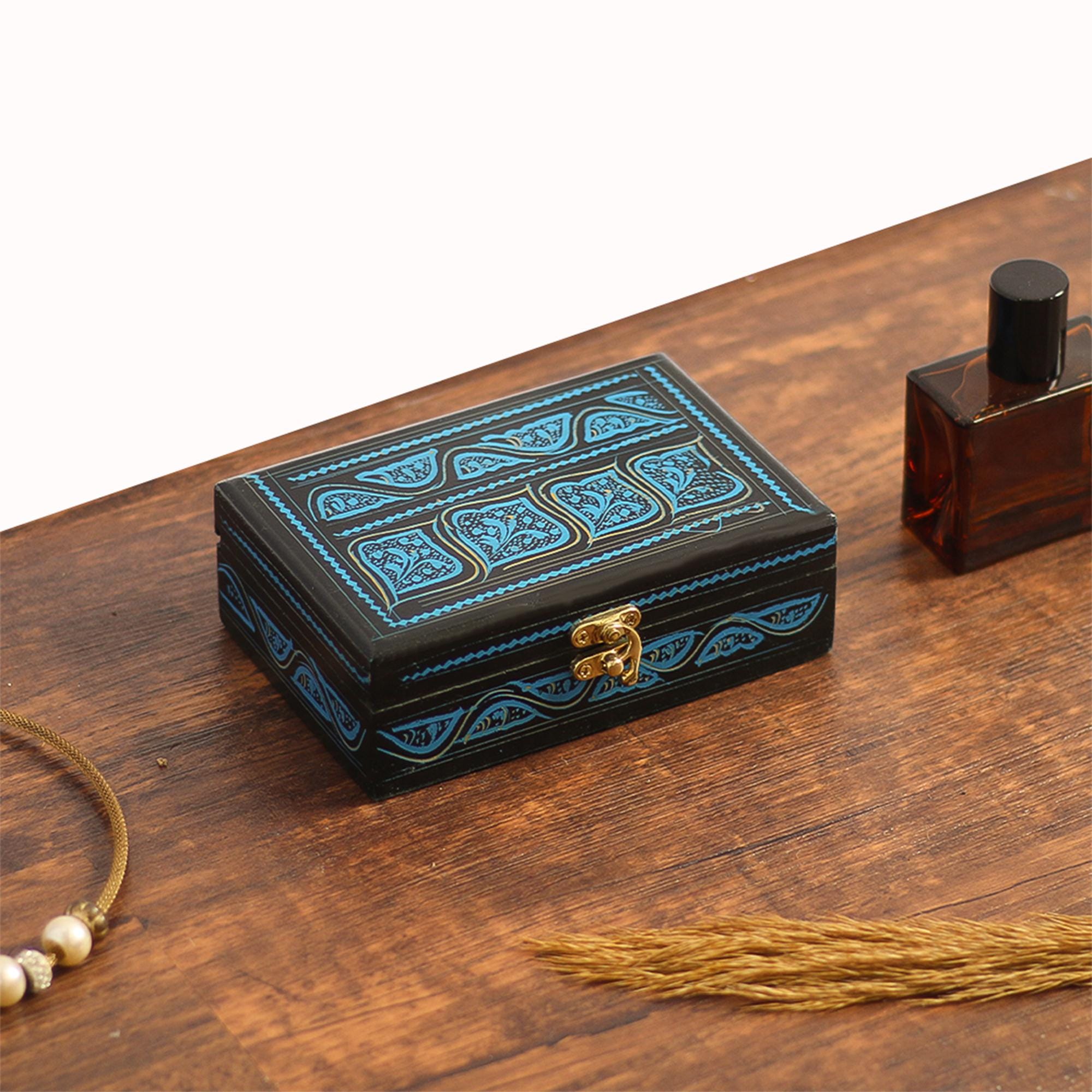 WOOD STASH BOX - Antique Stash Box - Hand Painted Unique Jewelry