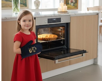 Embroidered Cat Oven Mitt: Black Cotton Kitchen Mitten Personalized