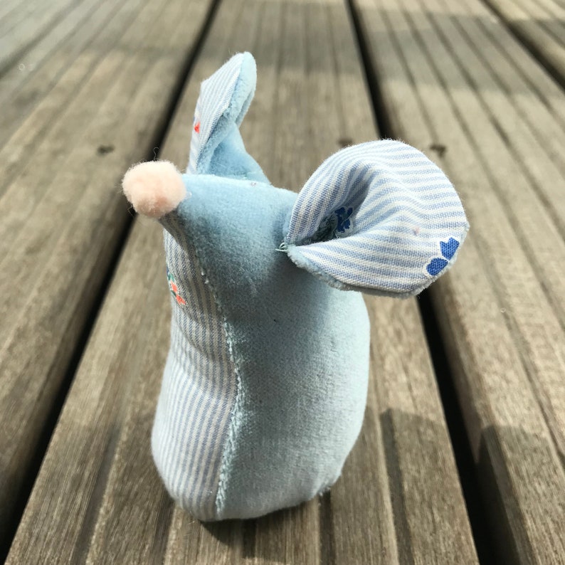 Little Milo Mouse Pin Cushion Blue Velvet
