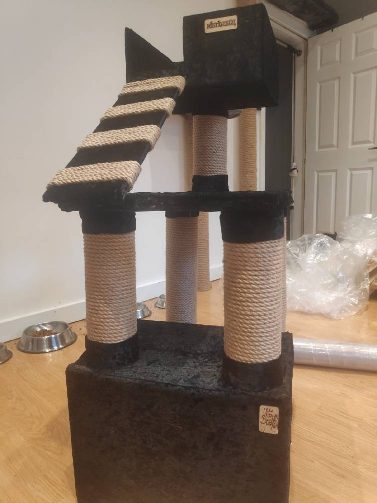 Gothic Cat Bed Unique Cat Tree Cat Tower Bed Cat Scratcher Etsy UK